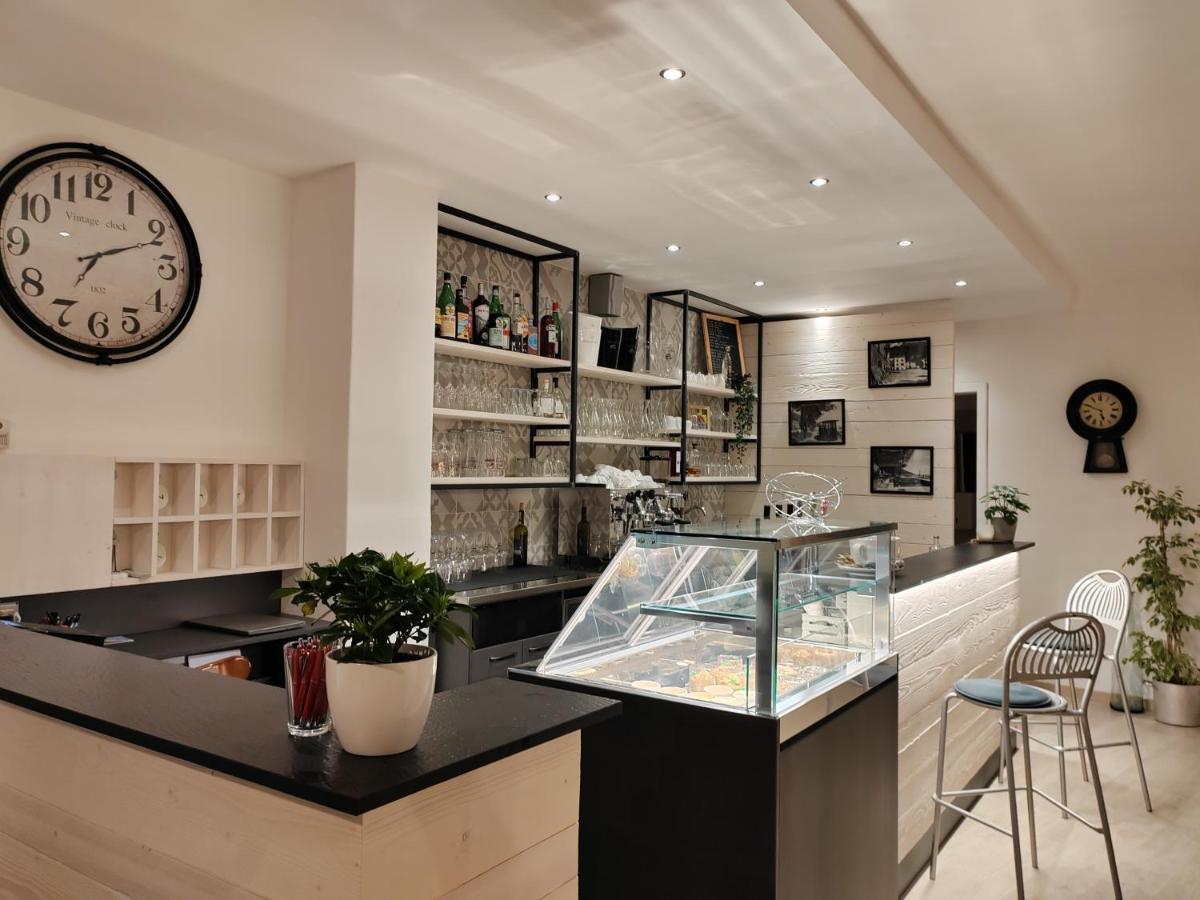 Hotel Luisa Brenzone sul Garda Eksteriør bilde